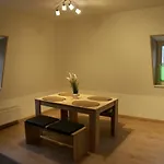 Roeschen شقة *