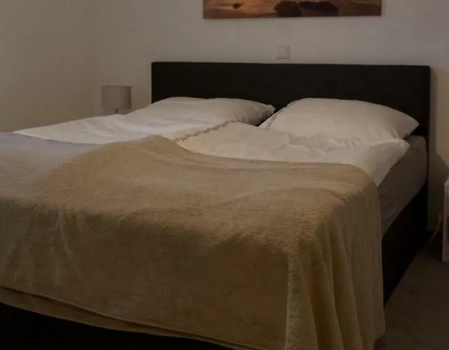 Roeschen Apartamento *